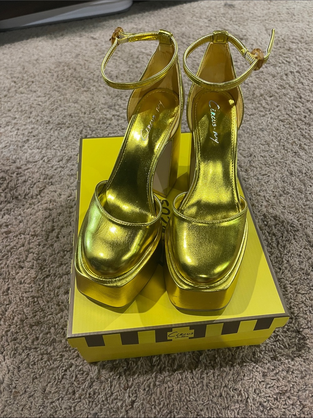 Circus by Sam Edelman Metallic Gold Platform Ankle-Strap Sandals